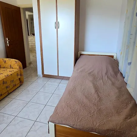 Διαμέρισμα Annie's Summer House